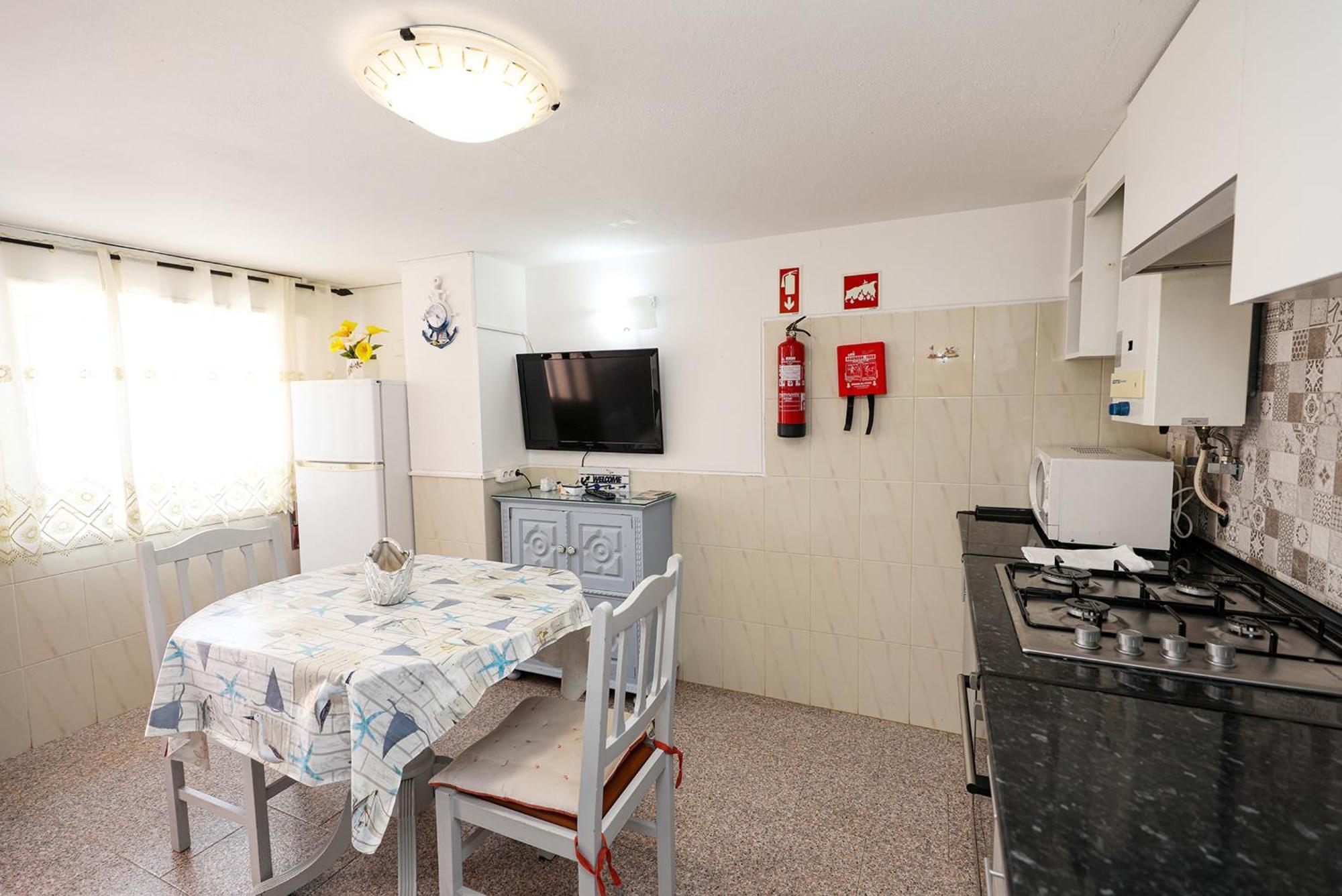 Akisol Apartments In Burgau Budens Room photo
